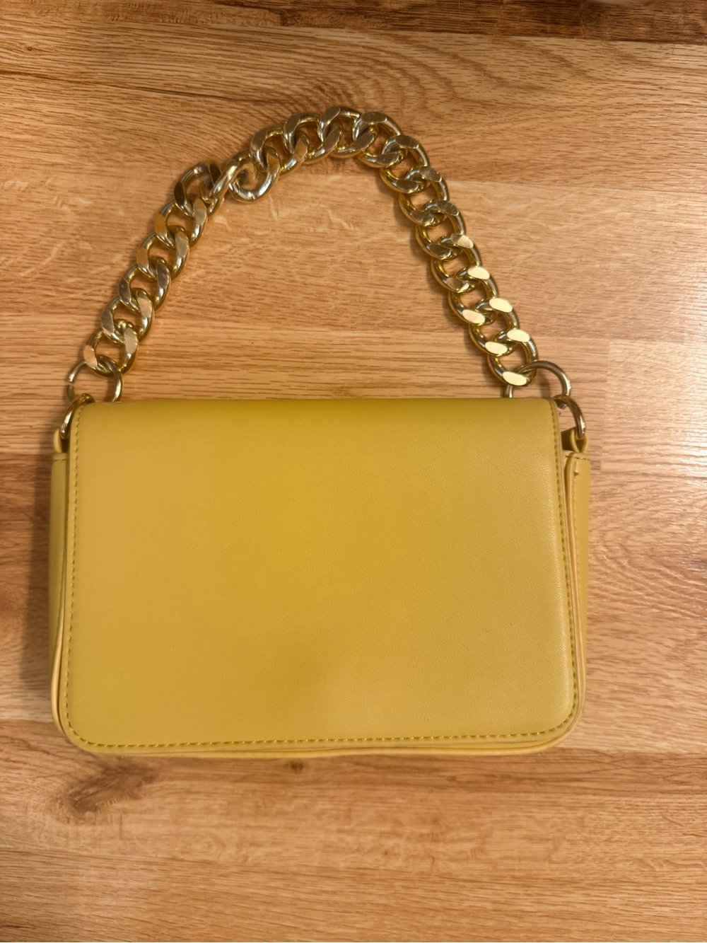 The Drop Yellow Chain-Handle Bag